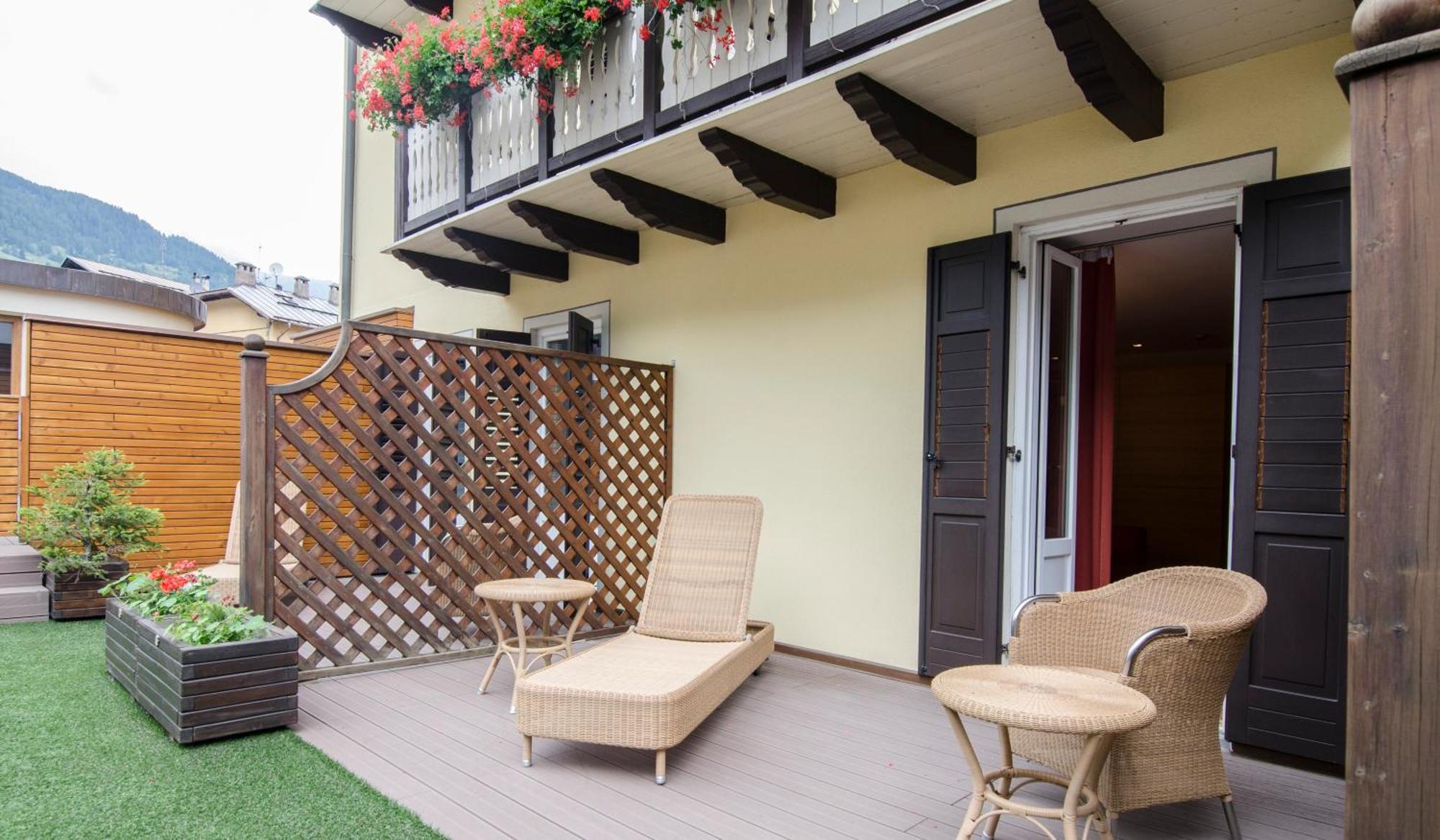 Hotel Cevedale Living Romance Hotel Cogolo Zewnętrze zdjęcie