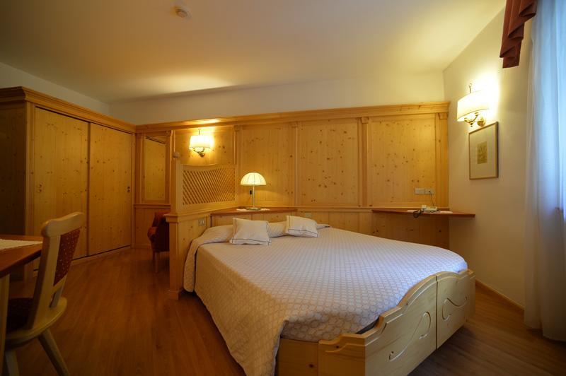 Hotel Cevedale Living Romance Hotel Cogolo Zewnętrze zdjęcie
