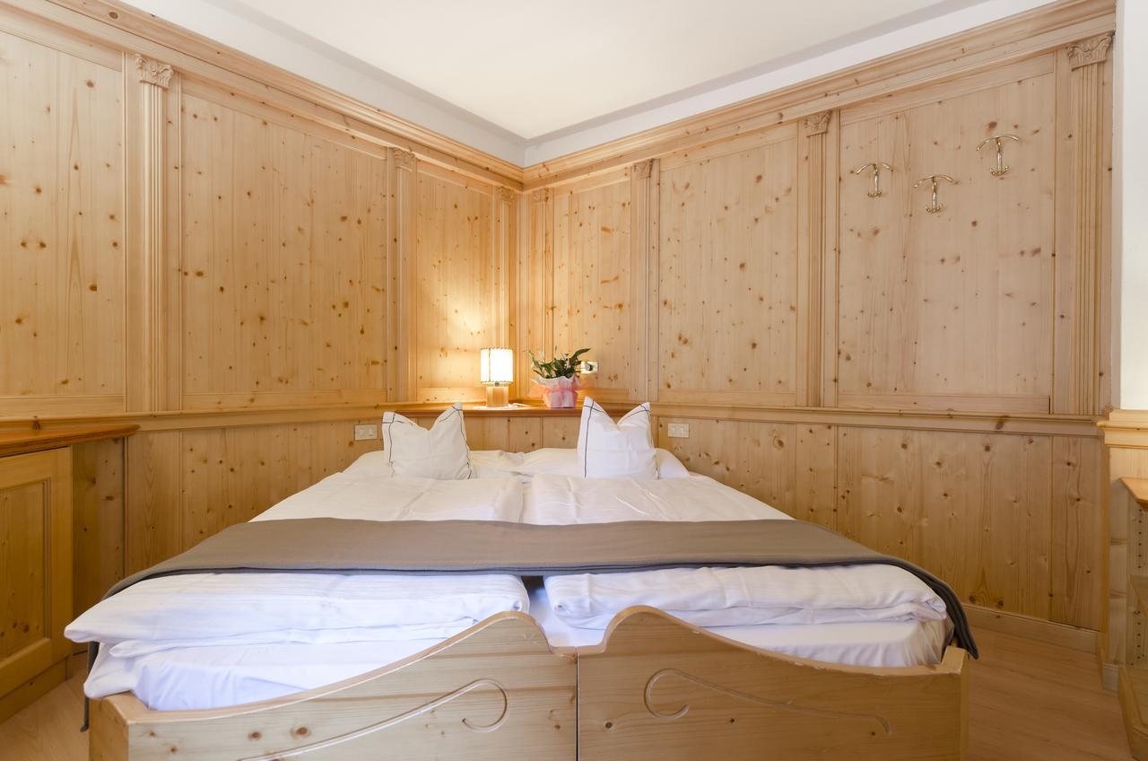 Hotel Cevedale Living Romance Hotel Cogolo Zewnętrze zdjęcie
